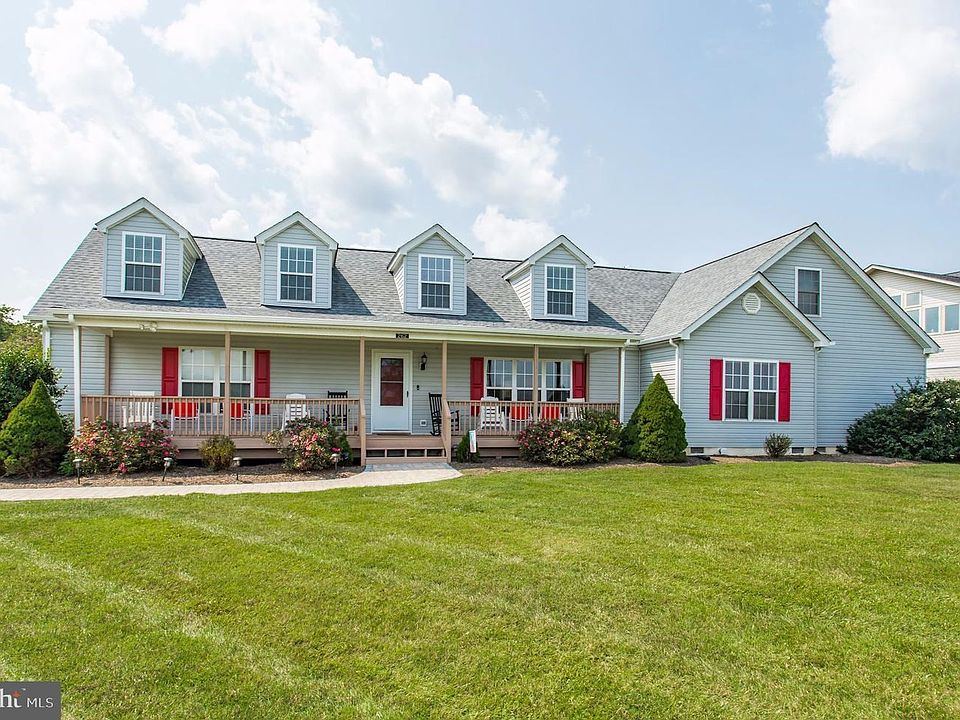 1st image of 262 Stonewall Ct