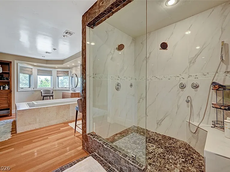 7001 Alamitos Cir — Photo 42