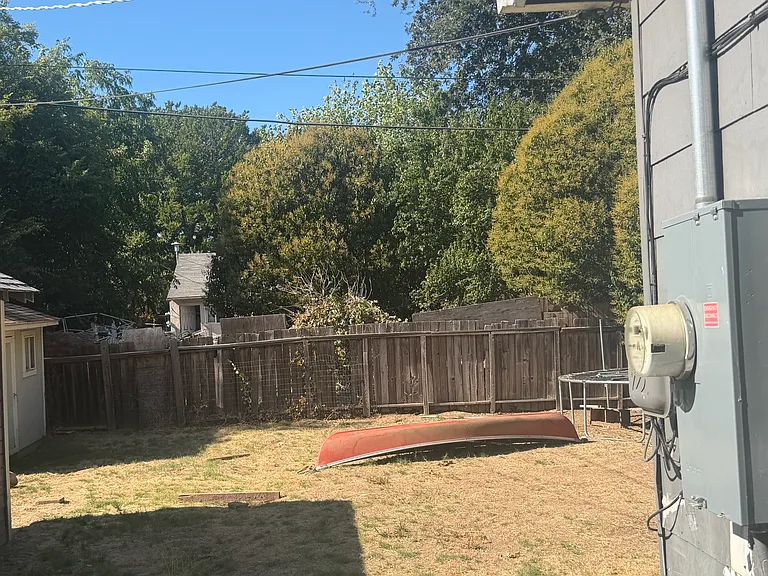 4221 14th Ave — Photo 8