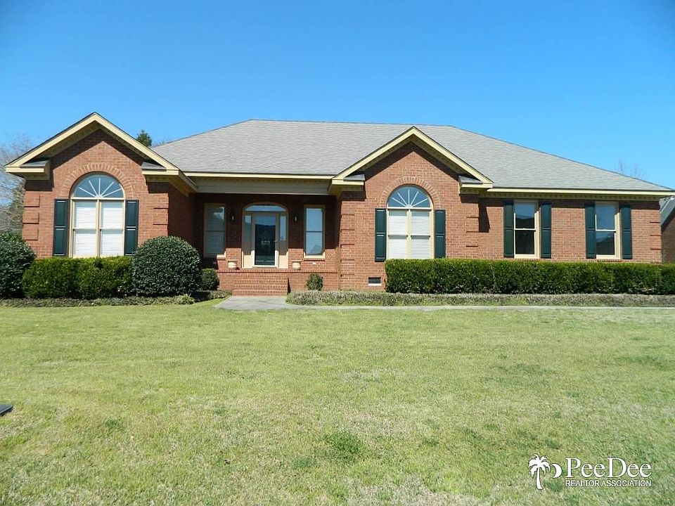 1st image of 823 Chaucer Dr
