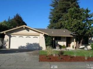2 Los Dias Ct, Novato, CA 94945