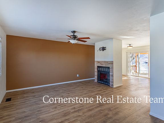 3rd image of 6525 Lange Dr