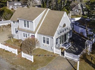 8 Windwood Ln, Dennis Port, MA 02639