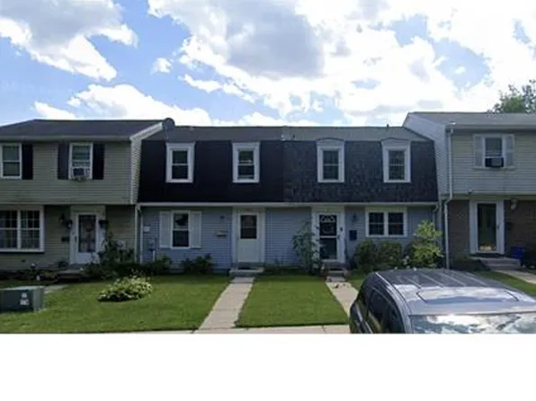 11 Kirwin Ct, Parkville, MD 21234