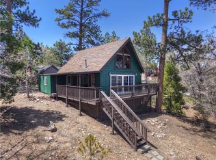697 Villa Grove Ave, Big Bear City, CA 92314