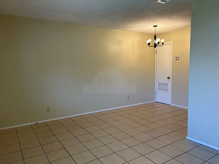 2207 Cascade, Killeen — Photo 3