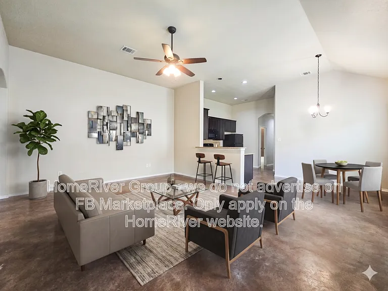 2562 Pahmeyer Rd — Photo 1