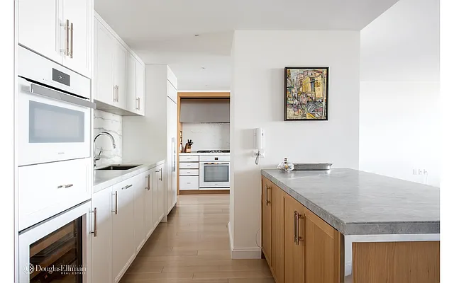Sold by Douglas Elliman | media 10