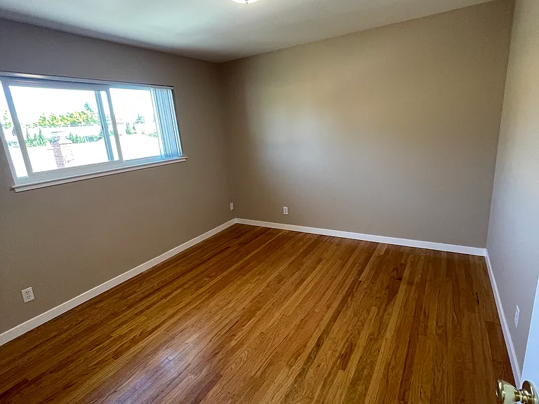 1690 Kentfield Ave #3 — Photo 11