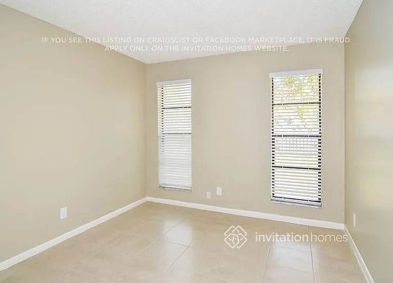 10048 NW 20th St — Photo 9