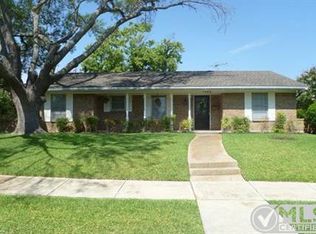 1405 Meadowcrest Dr, Mesquite, TX 75149