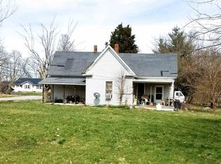 350 N Sycamore St, Campbellsburg, IN