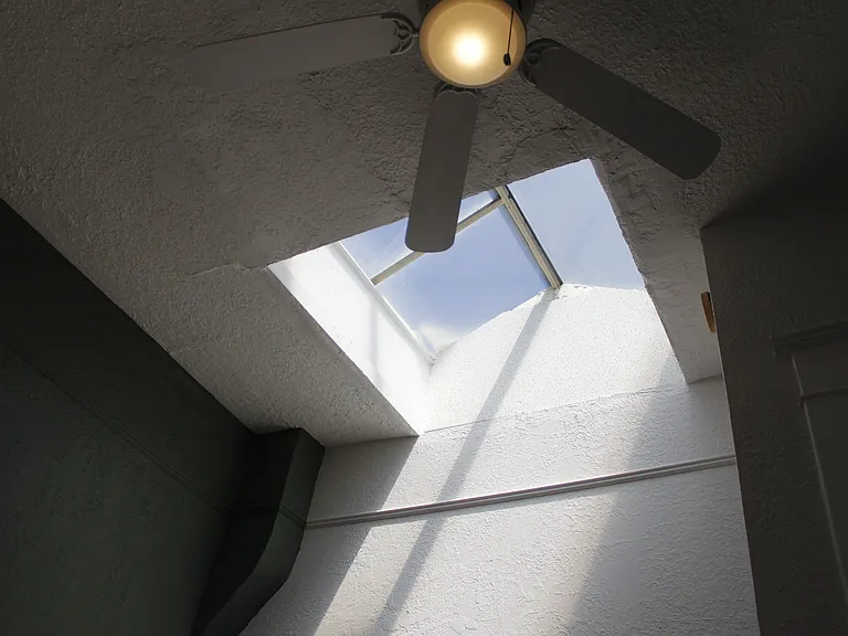 EDO - Updated, Stunning Apts at the Renovated Broadway Market Building — Photo 70