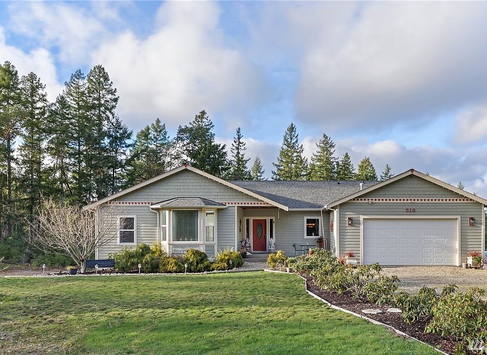 1st image of 518 206th Ave NW