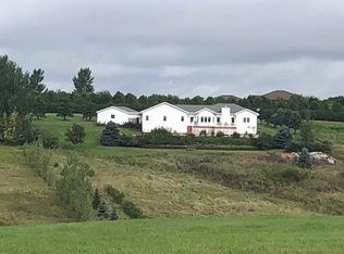 3041 83 1/2 Ave SE, Jamestown, ND 58401