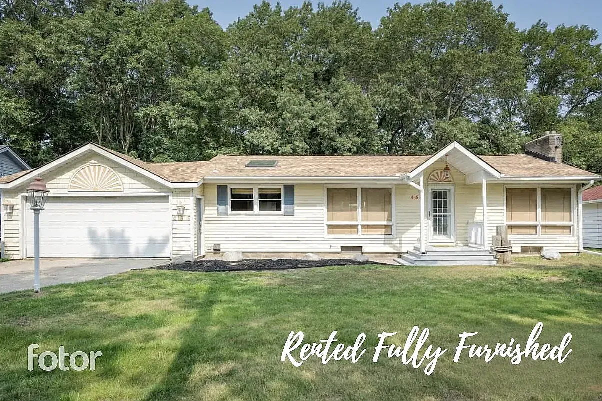 465 S Lakeshore Dr — Photo 2