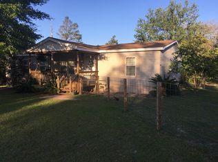 4400 Leisure Lakes Dr, Chipley, FL 32428