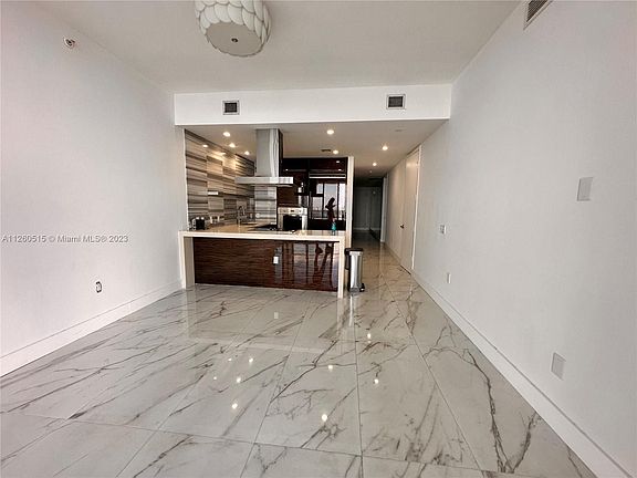 5th image of 1100 Biscayne Blvd Unit 3204