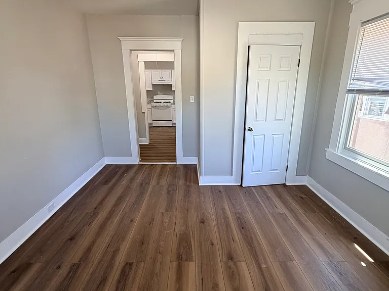 401 Sherman Ave #6 — Photo 7