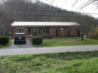 4136 Highway 1524, Manchester, KY 40962