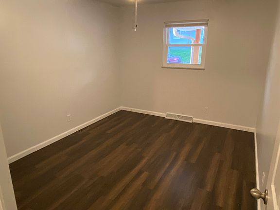 4th image of 333 Green St #1