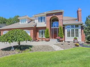 9015 Sunset Trl, Pasco, WA 99301