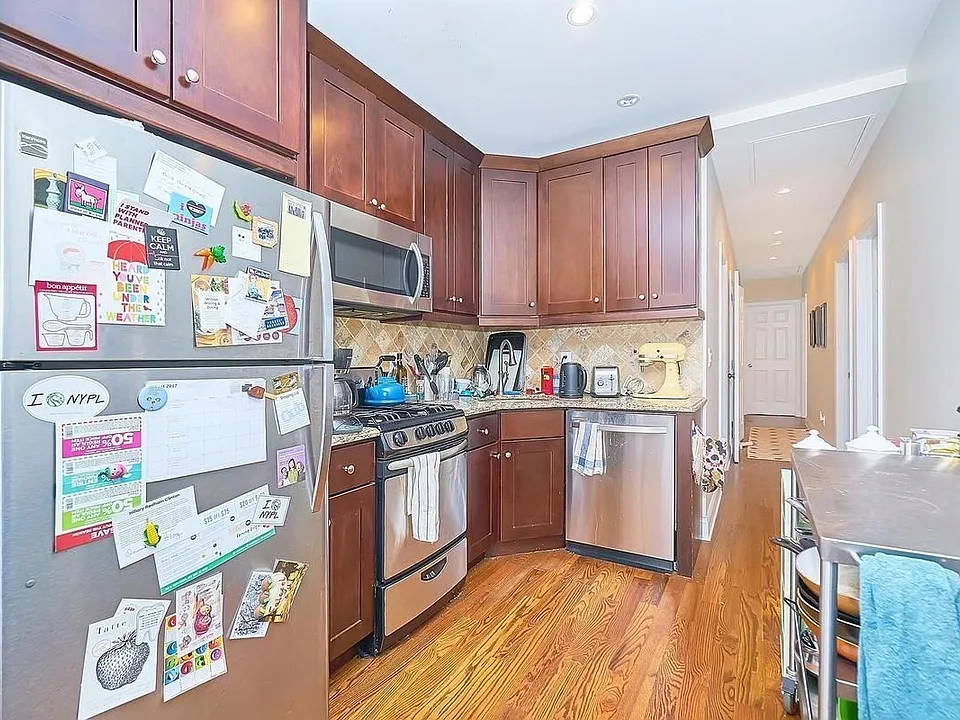 2128 Frederick Douglass Blvd #4