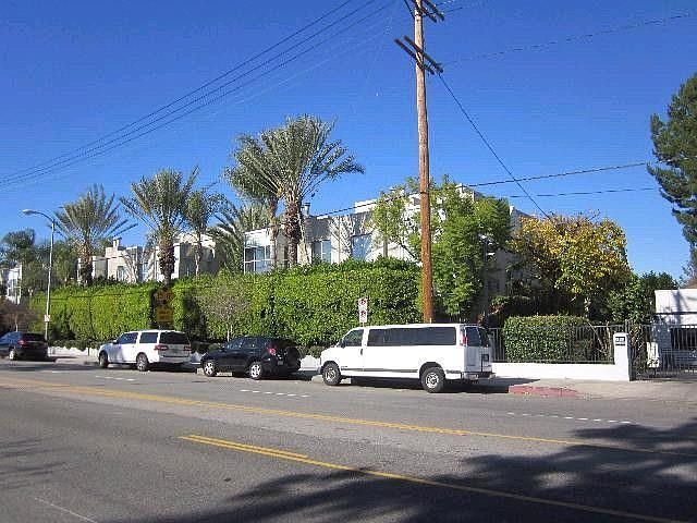 1st image of 18215 Burbank Blvd Unit 16