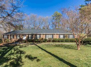 213 Dunbarton Dr, Spartanburg, SC 29307