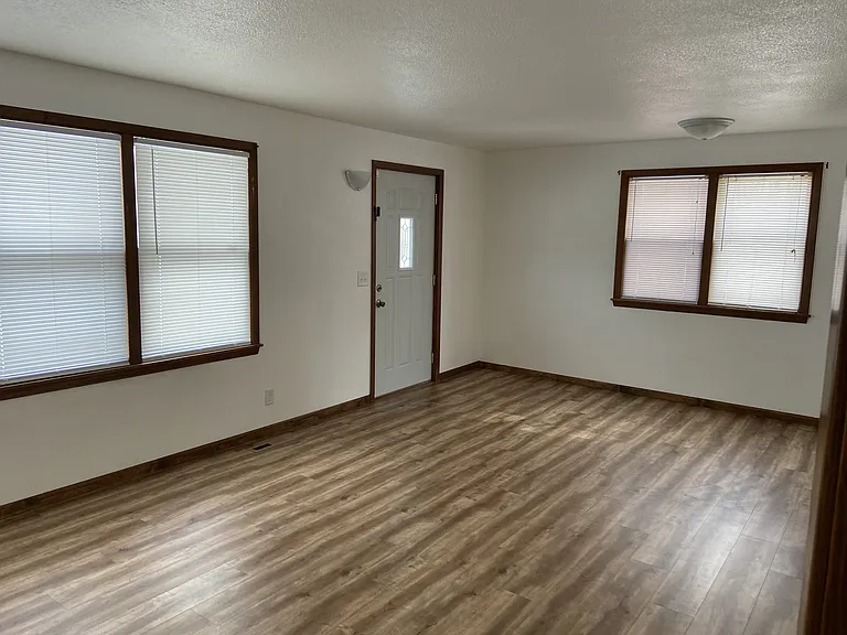 11398 County Highway 17 — Photo 9