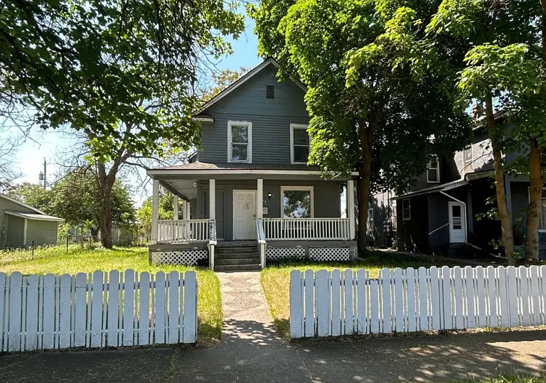 314 E Ermina Ave — Photo 1