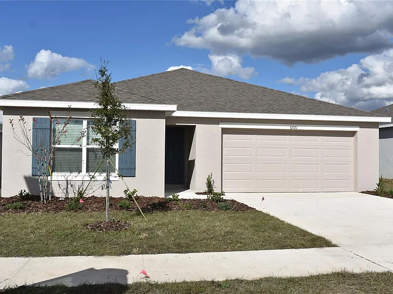5 Bedrooms / 3 Baths!