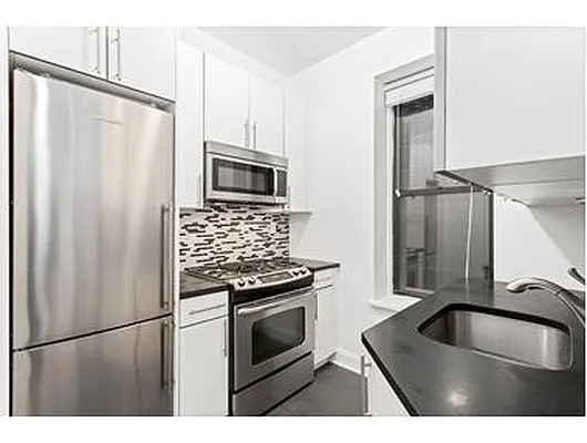 Rented by Douglas Elliman | media 5