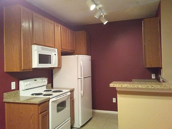 2nd image of 3035 Blue Sky Cir