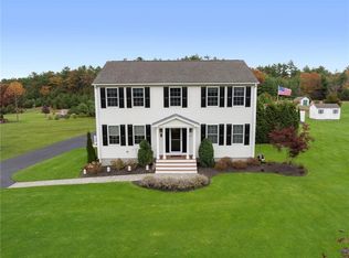 1 Henry Clay Ct, West Greenwich, RI 02817