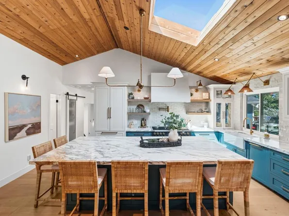 765 Val Sereno Dr, Encinitas, CA 92024
