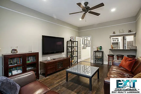 Sold by Exit Realty Landmark | media 1