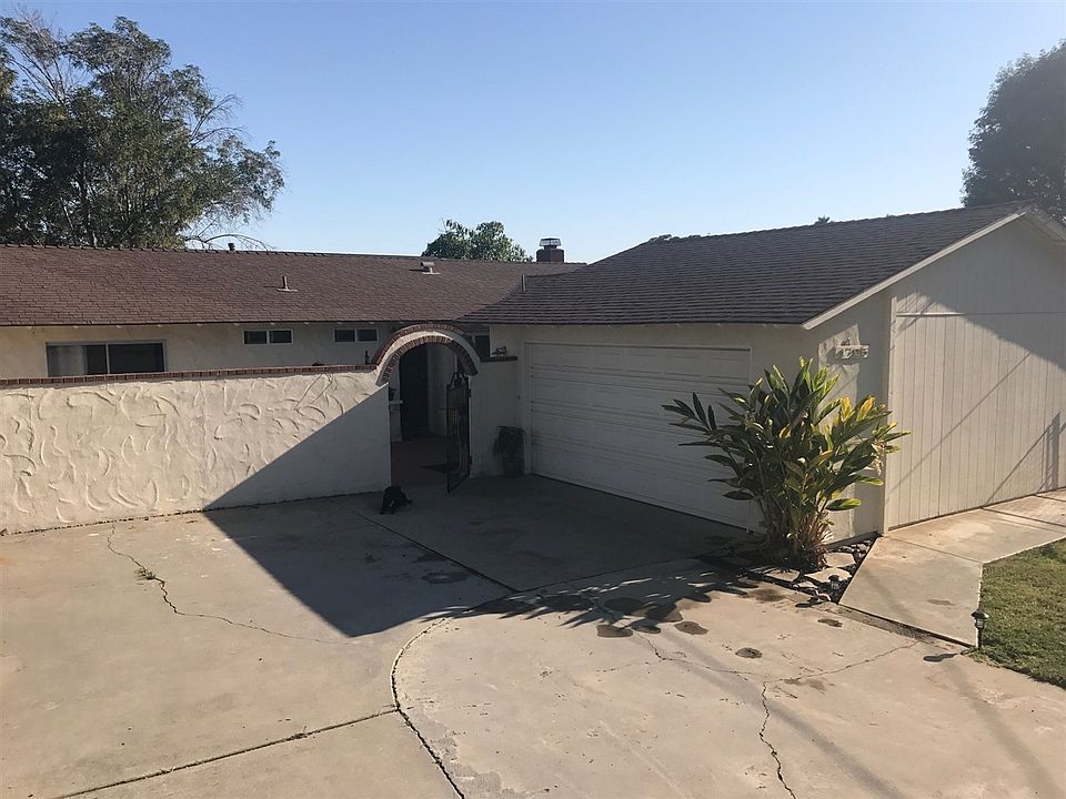 1st image of 1725 Avocado Dr
