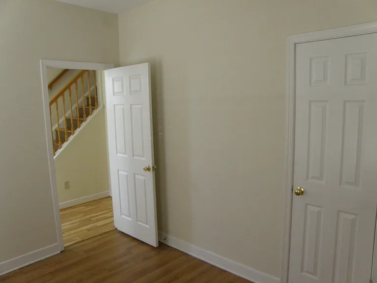 1706 W Moore St — Photo 3