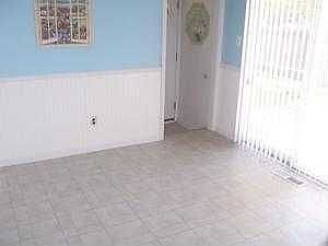 5th image of 1348 Berkshire St