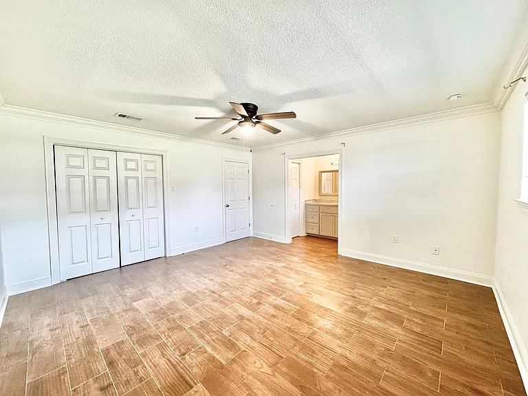 5016 Five Forks Dr — Photo 16