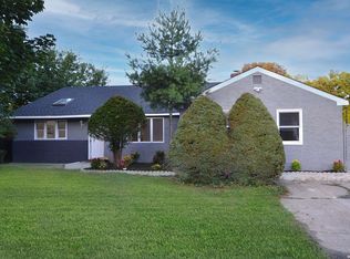 11 Forrest Ave, Centereach, NY 11720