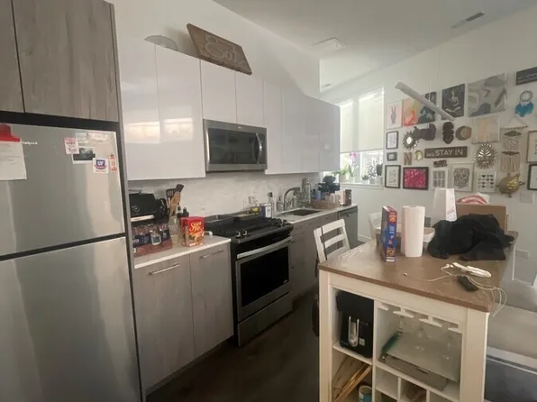 3418 N Lincoln Ave APT 206, Chicago, IL 60657