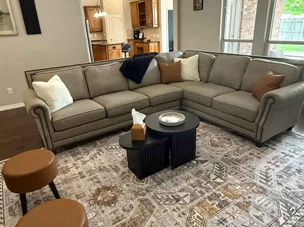 6341 Harold Creek Dr, Fort Worth, TX 76179