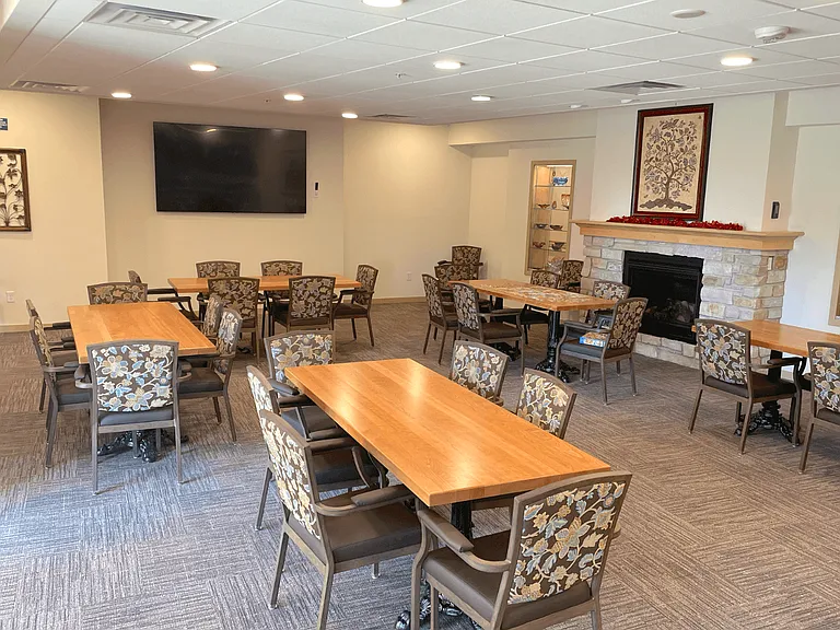 The Madisonian Senior Apartments — Photo 35
