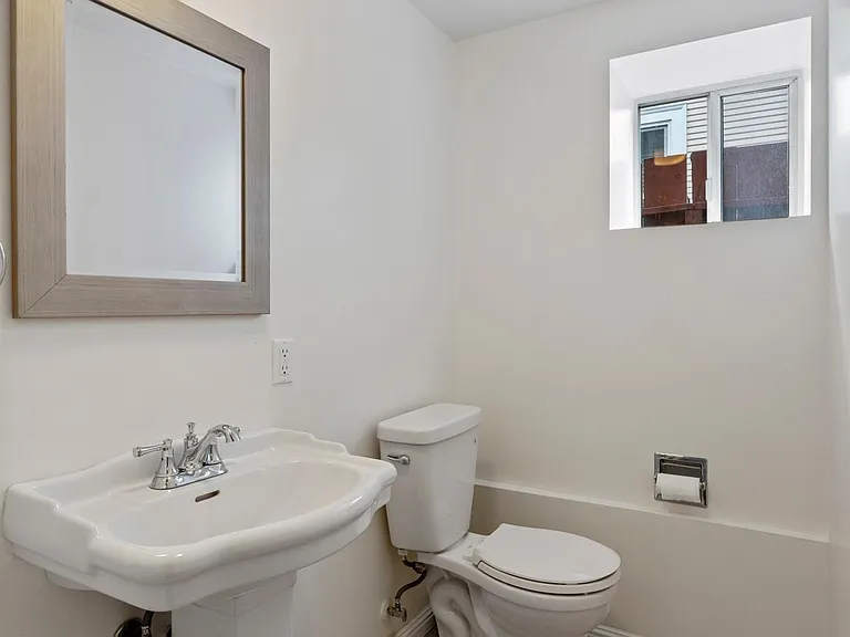 1524 Pacific Ave #B — Photo 35