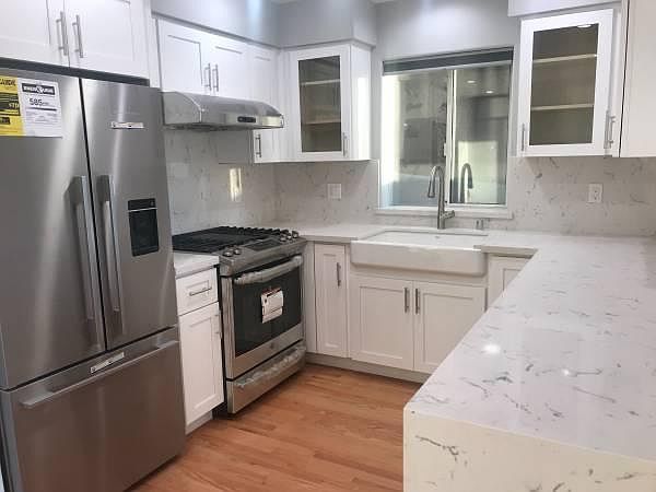 1st image of 1007 Carolina St