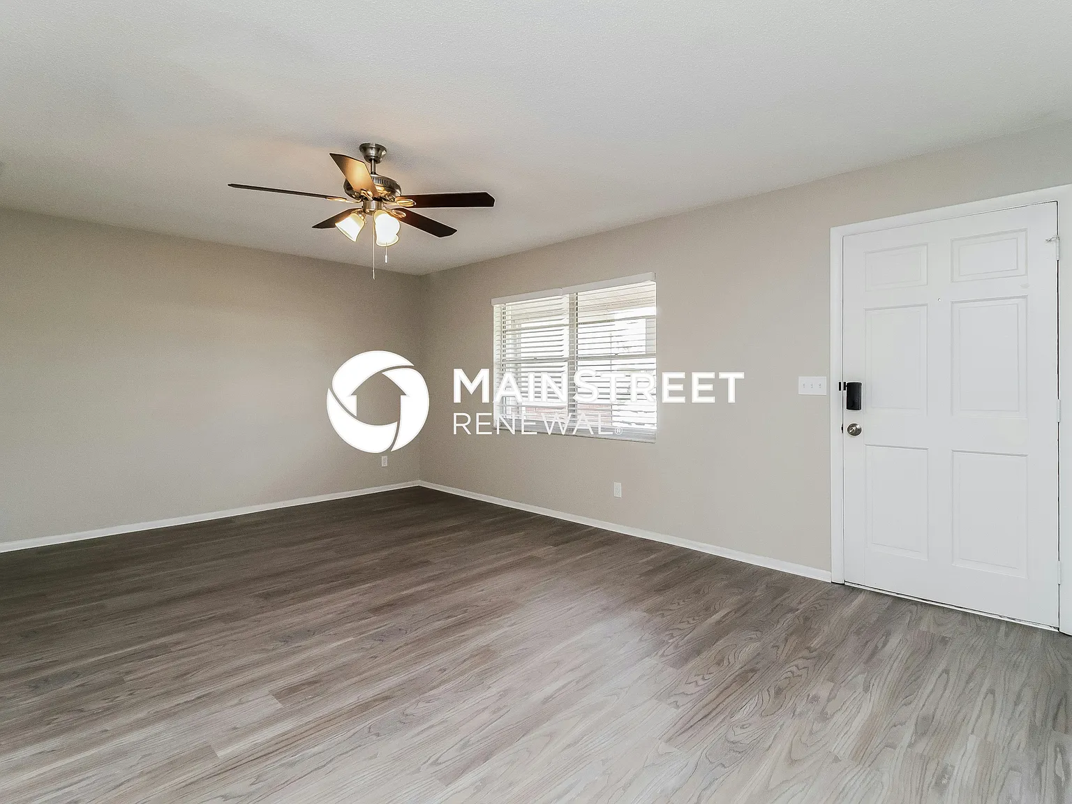 104 Abby Ln — Photo 3