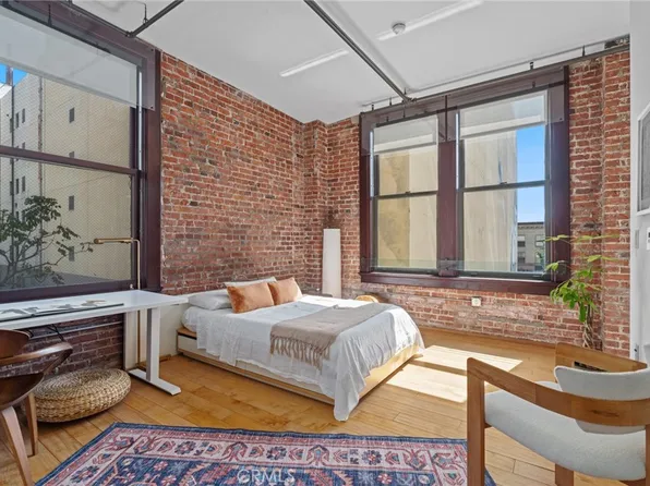 460 S Spring St APT 302, Los Angeles, CA 90013