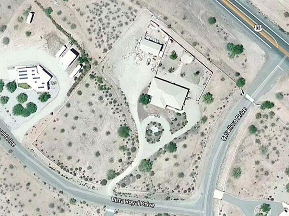 5th image of 21280 W Vista Royale Dr